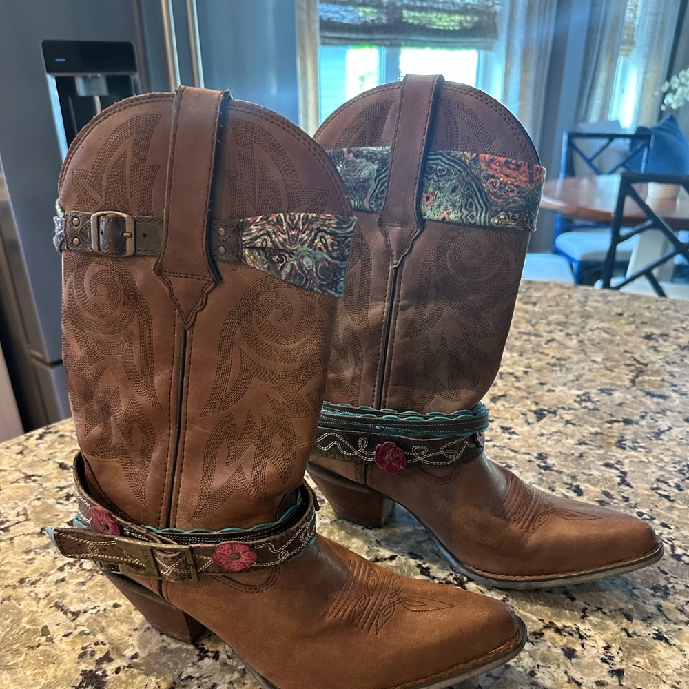 Durango Women’s Cowboy Boots Size 10